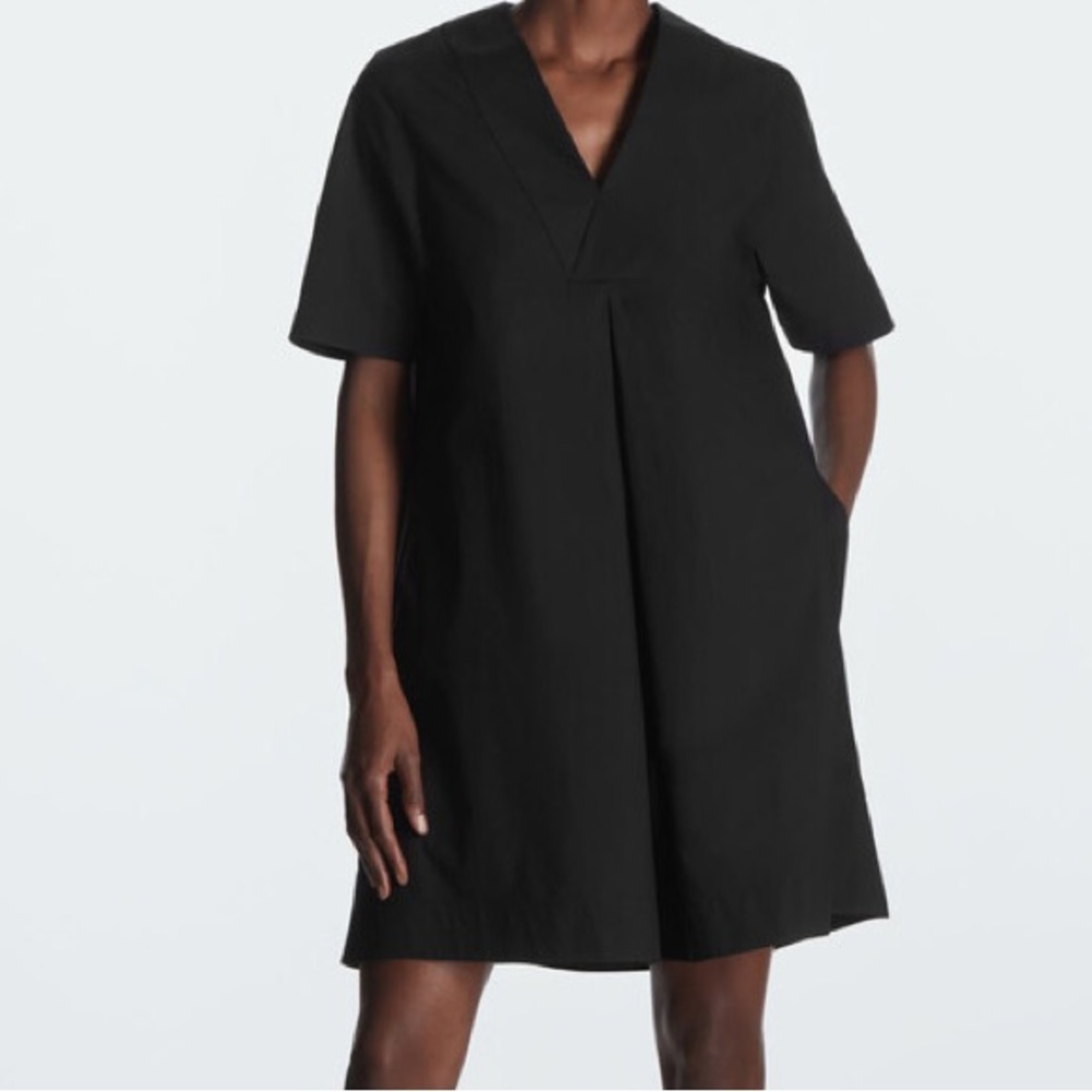 Cos V-neck A-line/Babydoll Shirtdress